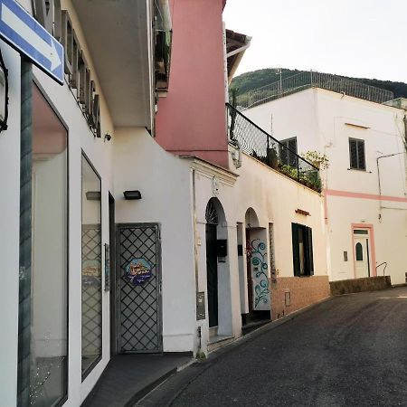La Casetta Al Porto 伊斯基亚 外观 照片